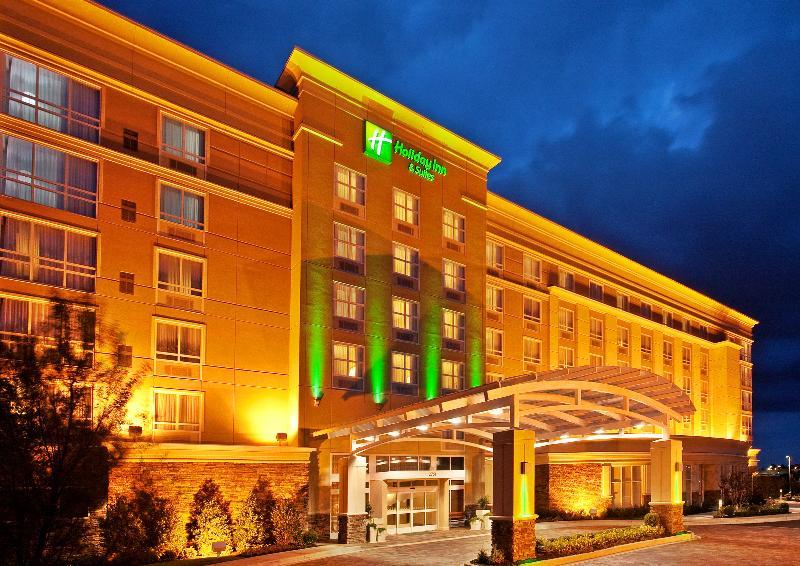 Hotel Holiday & Memphis-wolfchase Galleria By Ihg 3*